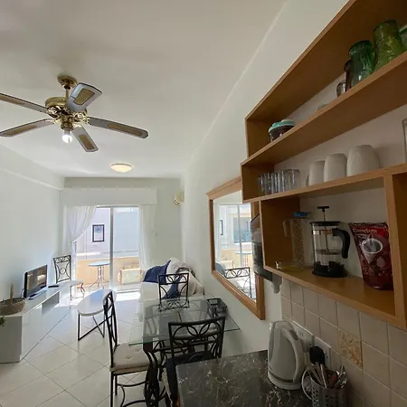 Apartment 1 Bedroom Flat 200m From The In Germasogia Tourist Area *